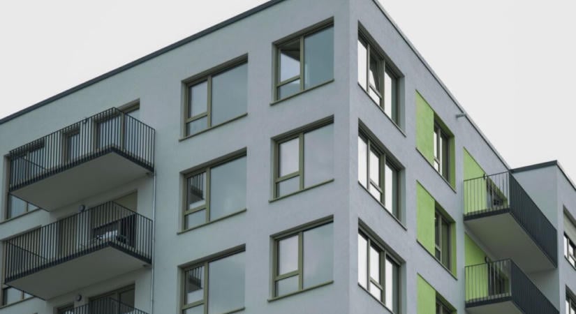 Megszűnik az új lakások 5 százalékos áfája, még sincs ok aggodalomra