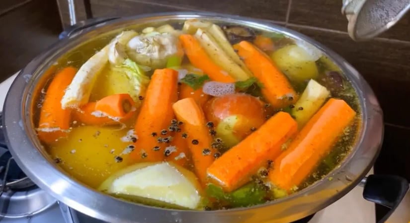 Sok magyar beleteszi ezeket a zöldségeket a húslevesbe, de csak elrontják vele