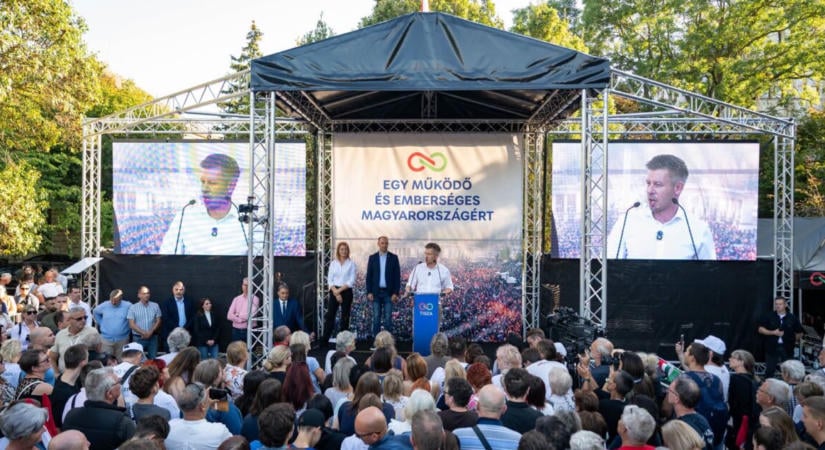 Videón, ahogyan szándékosan leöntik borral Magyar Pétert – reagált a miniszterelnök