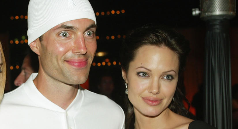 Angelina Jolie 53 éves bátyja a volt feleségével közösen jelentette be, hogy meleg