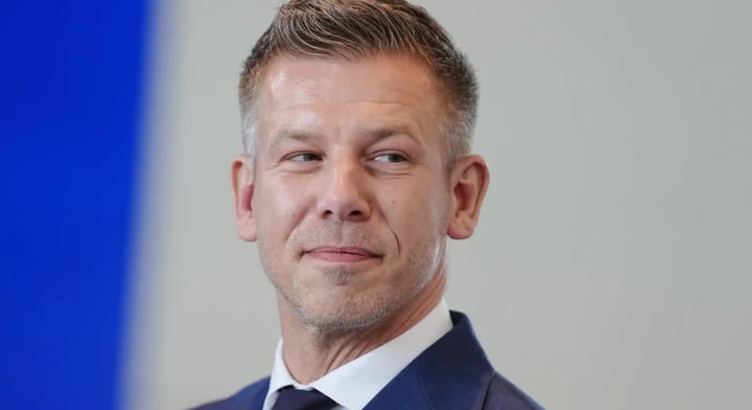 Magyar Péter népszavazásra vinné az új alkotmányt