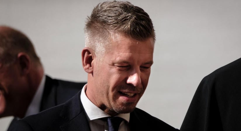 Nyugdíjasok, családosok, itt a feketeleves: Magyar Péter súlyos megszigorításokat jelentett be a 2027-es költségvetésben – egyáltalán nem rózsaszín minden