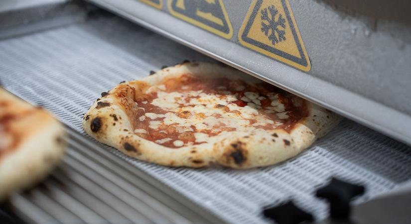 1,5 milliárdos pizzagyár indult Szigetszentmiklóson, napi 74 ezer darabos kapacitásra készülnek