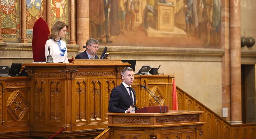 Fontos döntést hoz a köztársasági elnök feladatainak átvétele ügyében az Országgyűlés