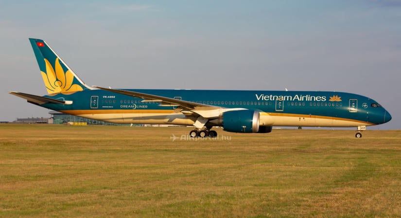Szinte végig fékezett nekifutás közben a Münchenben túlfutott vietnami 787-es