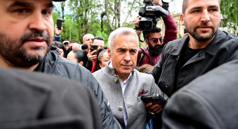 Csalással is vádolják a szélsőjobboldali Călin Georgescut
