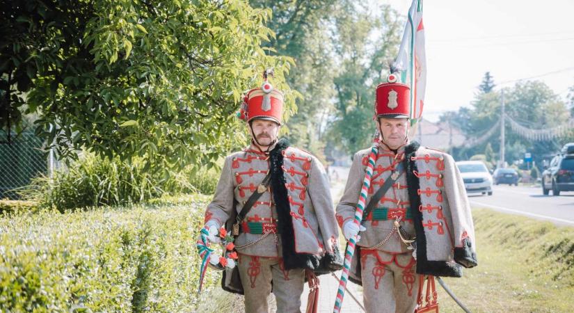 Az Erdélyi Helikon centenáriumát ünnepelték Marosvécsen