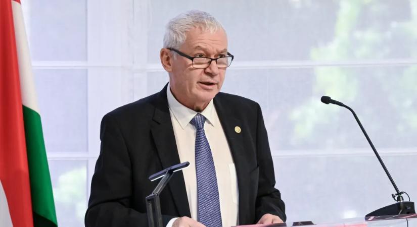 Polt Péter reagált arra, hogy „számot kell adnia a tetteiről”
