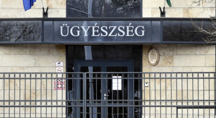 Milliárdokat találtak a Volánbusz-ügyben: ingatlanokat és autót is zár alá vettek