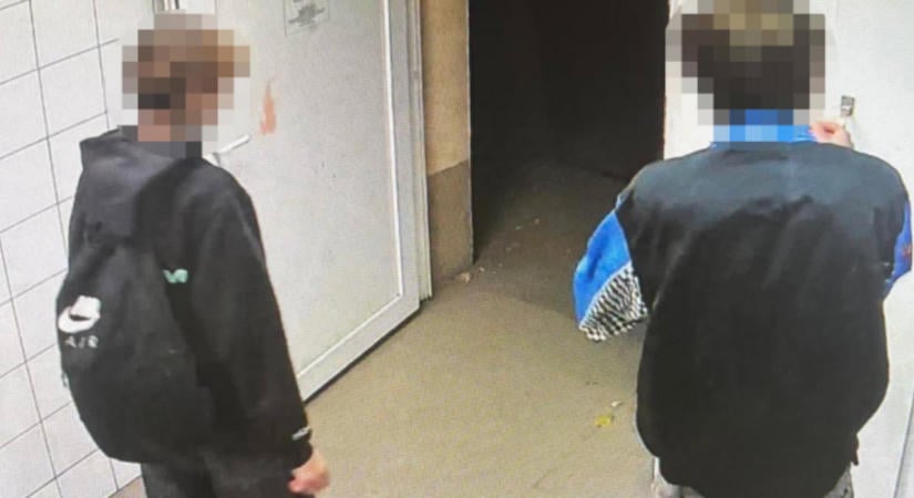 Teljesen szétverték a Városmajor közmosdóját, de a kamerák rögzítették az elkövetők arcát