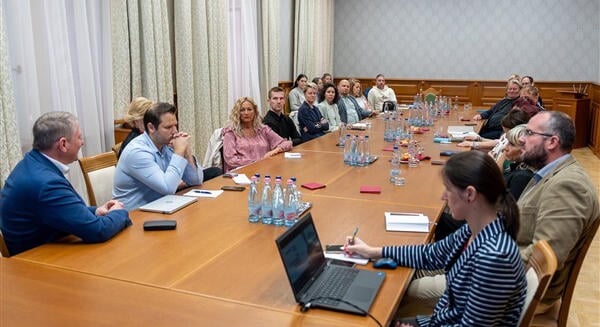 4 milliárdos hiány Egerben: Vágner Ákos szerint Eger működőképessége a tét, de az alpolgármesterekről és a polgármesteri kabinetről továbbra sincs szó