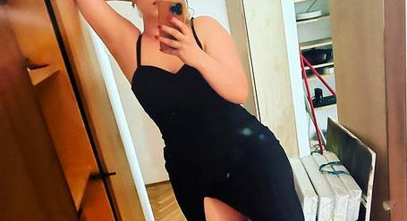 Hernádi Judit lánya combvillantós, szűk estélyiben: Tarján Zsófi sokat fogyott