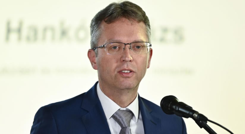 Beidézte Hankó Balázst az ügyészség, Forsthoffer Ágnestől is kapott levelet