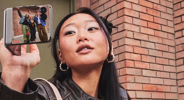 A Motorola is az Apple és a Samsung nyomába eredne