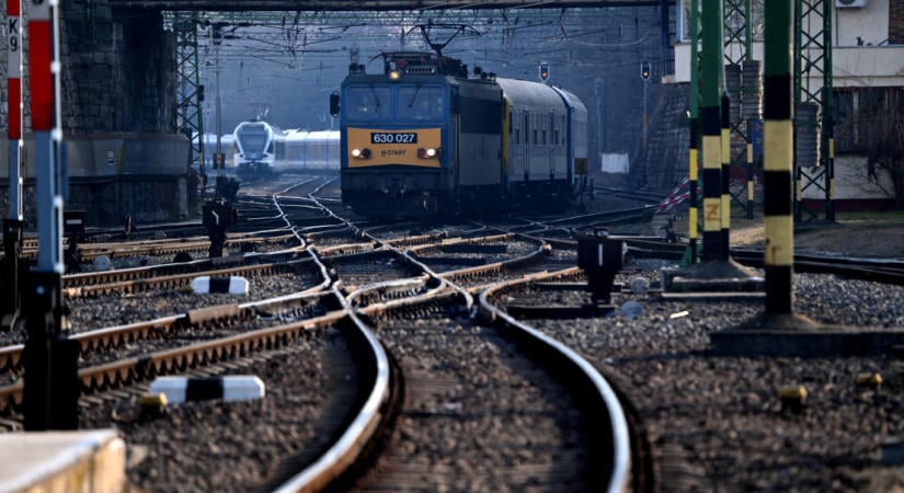 Semmi rendkívüli nem történt, mégis az összes pécsi InterCity késett október 12-én
