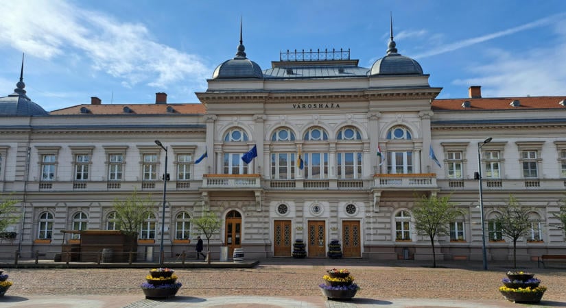 Pénteken szünetel az ügyfélfogadás a Szociális Támogatások Osztályán