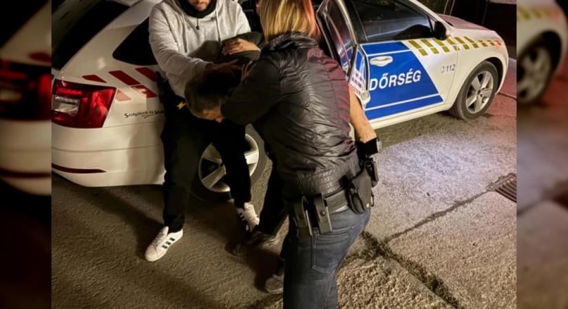 Húsz lopott kerékpárt és egyéb eszközöket foglaltak le a szentesi rendőrök egy szegvári férfi otthonában