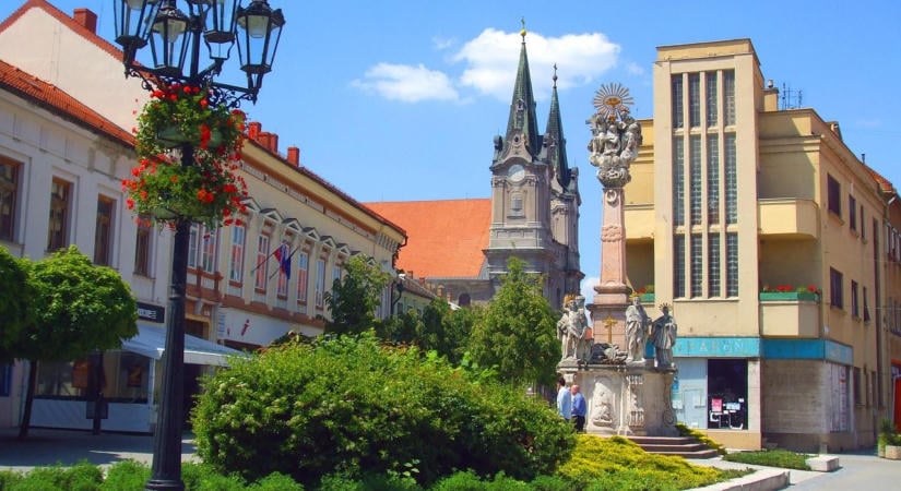 Buktak a magyarok Szlovákiában: oda az egyharmad