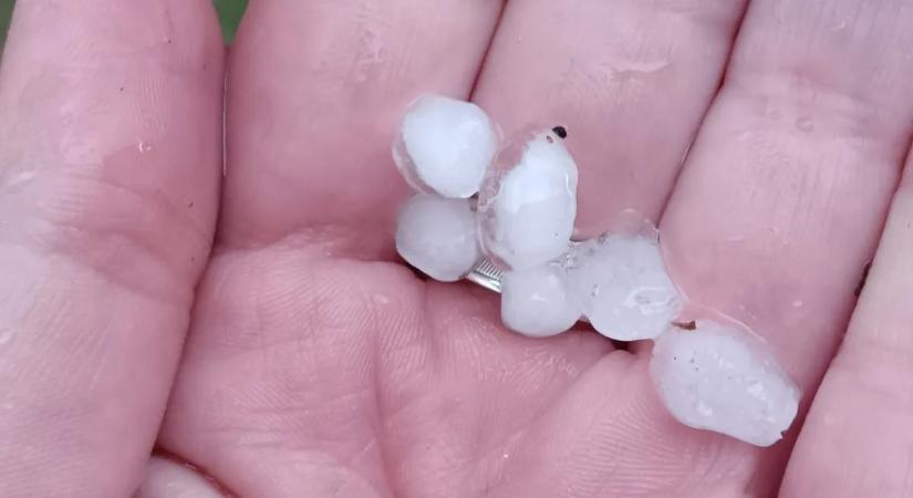 Lecsapott a vihar az országra: borsónyi jég esett - videók