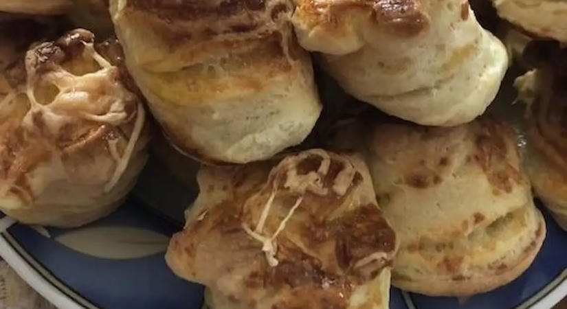 Vajpuha sajtos tejfölös pogácsa recept