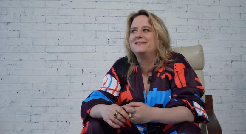 Rainer-Micsinyei Nóra Az Árulókban: „Minél fáradtabb vagyok, annál infantilisebb”