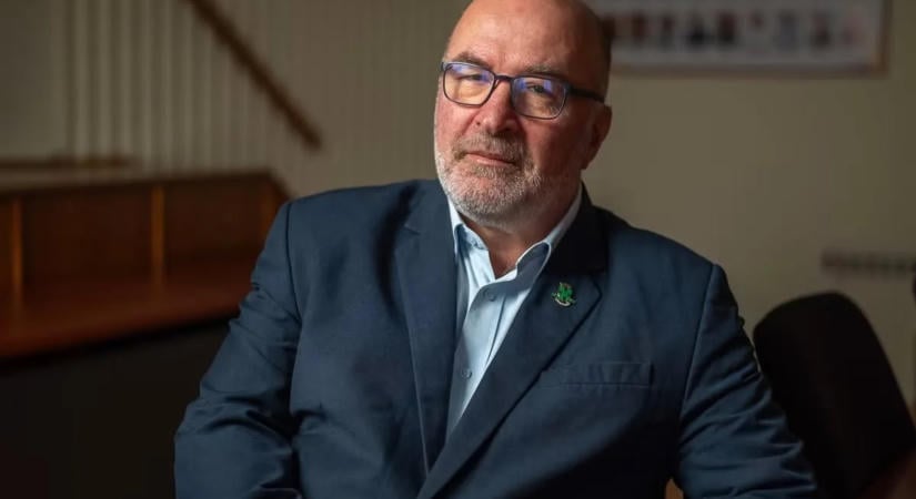 Pikó András felbontotta az együttműködést Karácsonnyal