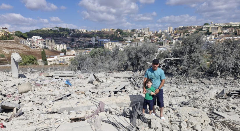 Izrael az éjjel lecsapott egy dél-libanoni falura, 11 halott