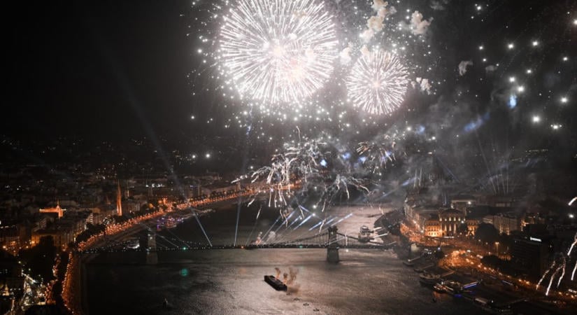Kétszáznál többször mentek ki a mentők segíteni augusztus 20-án Budapesten