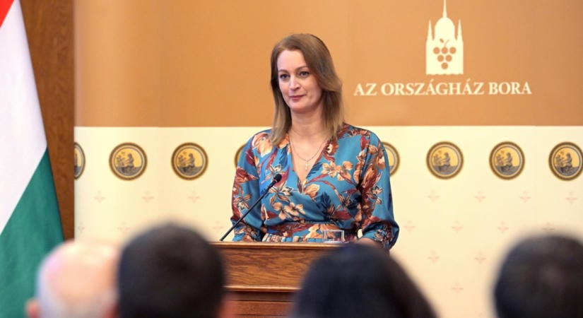 Megvannak az Országház kedvencei, Forsthoffer Ágnes lerántotta a leplet