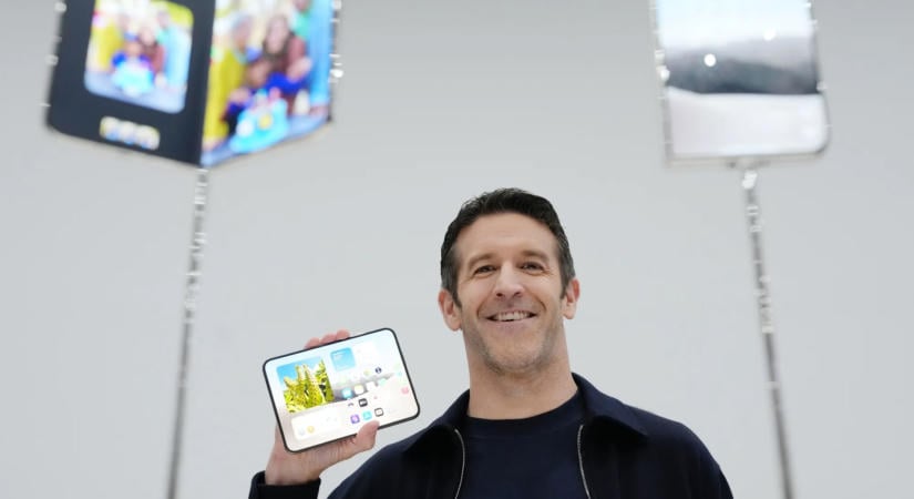 Kiderült, mekkora akkut kapott az első hajlítható iPhone