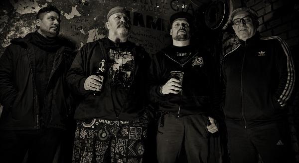 Barbears: „A Bearzerker Blues teljesen blues lemez, csak lejjebb hangolt gitárokkal”