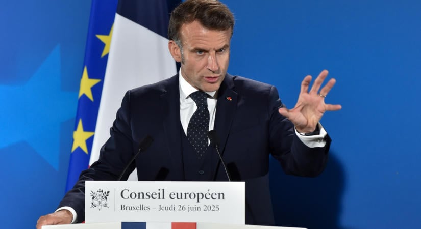 Rendkívüli válságtanácskozást hívott össze Macron, a G7-eket is várja