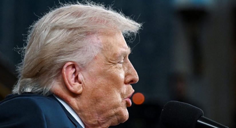 Trump belengette, hogy megsemmisíti Iránt