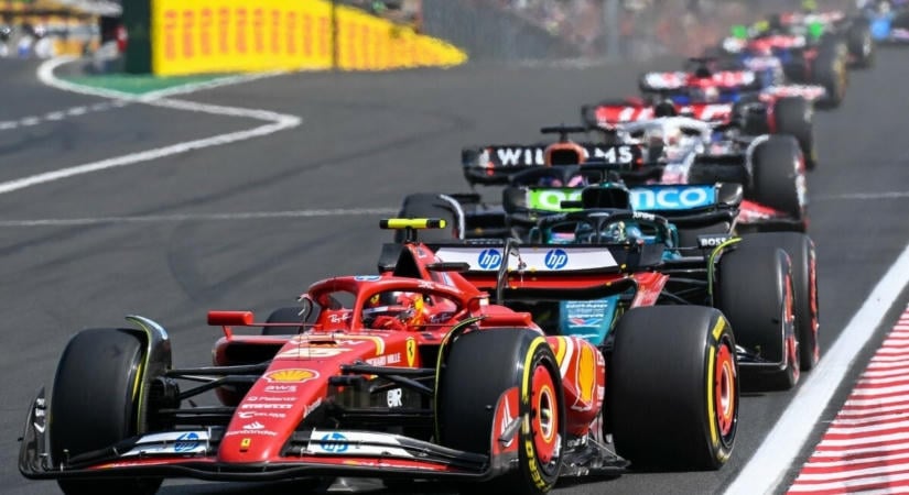 Szingapúri Nagydíj - Verstappen nyerte a sprintfutamot
