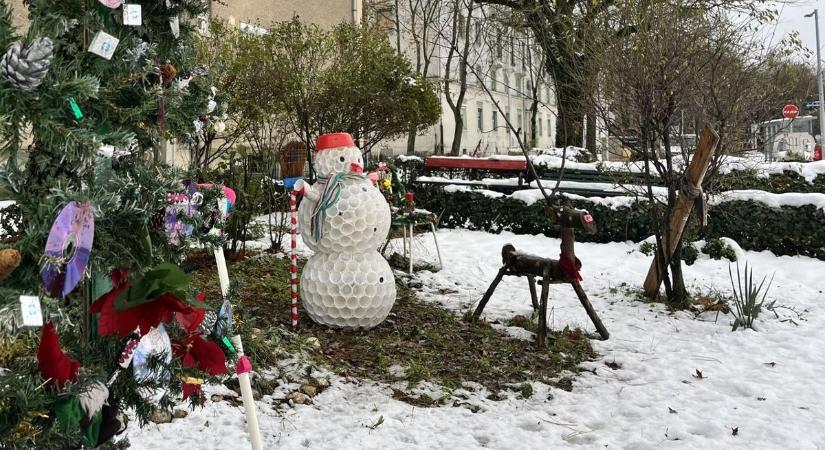 Megtaláltuk a tatabányai hóembert, ami tuti nem olvad el - fotókon a tél nagy túlélője