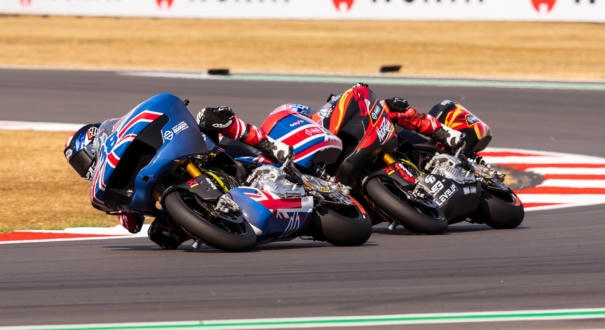 Hivatalosan is gyorsabbak a Harley-Davidsonok a Moto3-versenygépeknél
