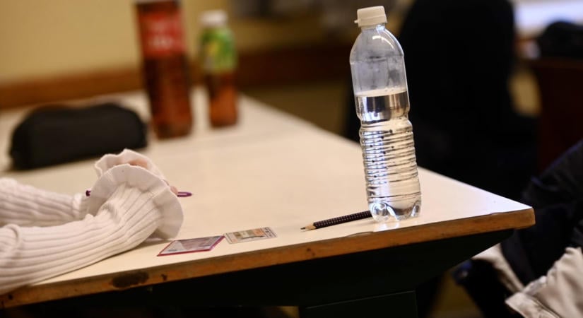 Középiskolai felvételi: szakorvosi javaslatra járhat plusz idő a központi írásbelin?