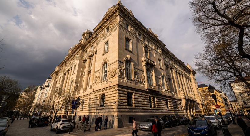 Ellenvéleményeket a Monetáris Tanácsba! – Javaslat a testület reformjára