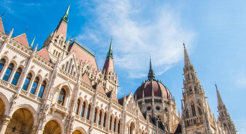 Fontos döntéseket hozhat meg ősszel a parlament