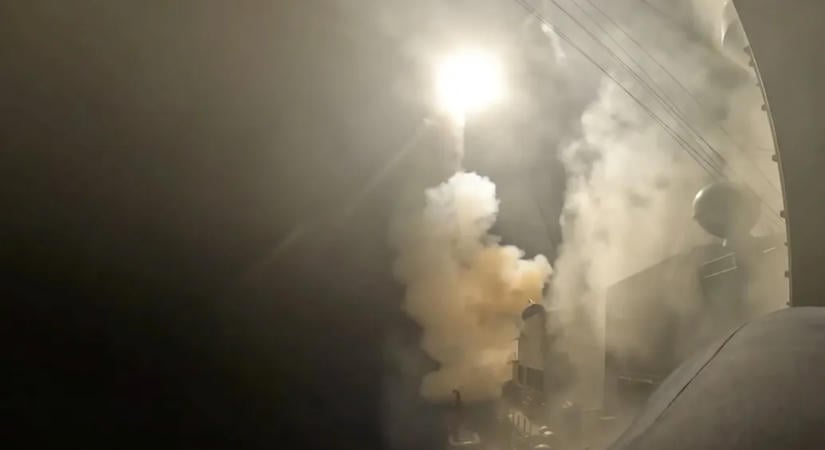 Hetek óta nem lőtte ennyire egymást Amerika és Irán, utóbbi szerint egy esküvőt bombáztak az amerikaiak