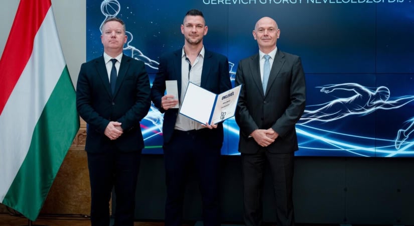 Ökölvívás: rangos elismerést kapott Tóth László