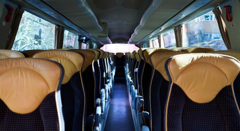 Szlovákiai buszbaleset: nyugdíjasok utaztak a buszon, 8 magyar állapota kritikus