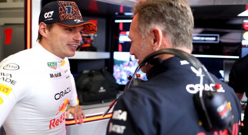 Verstappen elárulta: szinte minden héten beszél Hornerrel