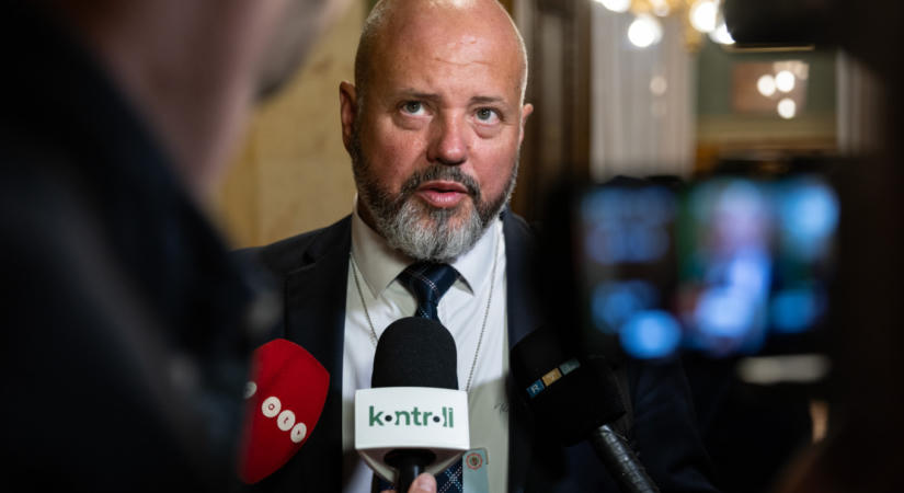 Abszolút Mikroszkóp Színpad: A kopasz félelmetesebb