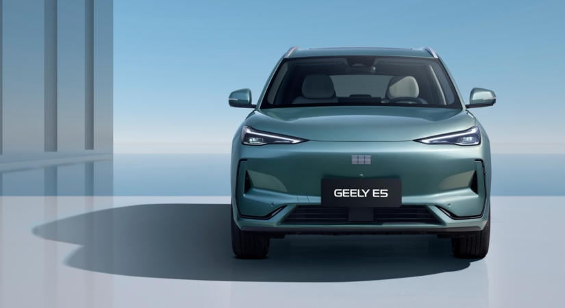 Újabb árbombát dobott le a magyar piacon a Geely