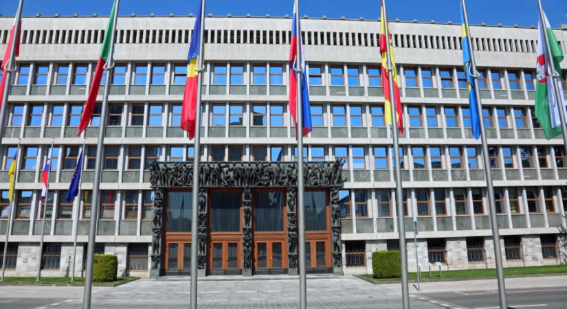 Három konzultatív népszavazást hagyott jóvá a szlovén parlament