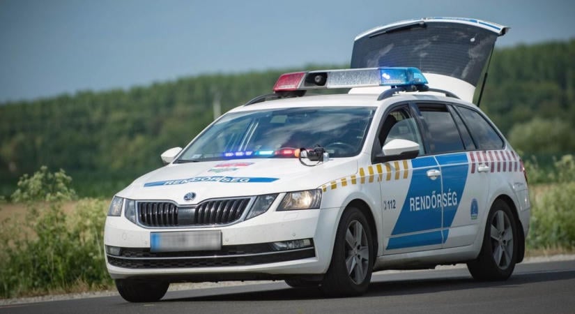 Két fiatal tévedt el a hajdú-bihari erdőben, több rendőrt is riasztani kellett