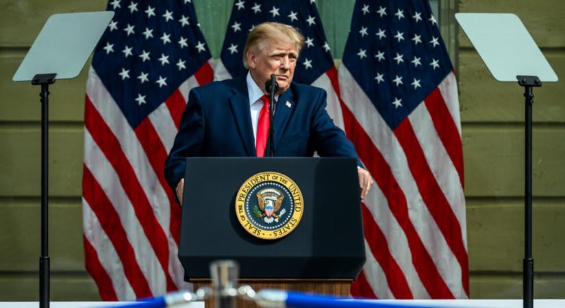 Megdöbbentő mélypontra zuhant a demokrácia az USA