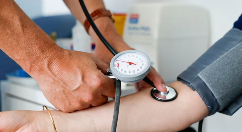 Krumpli, étcsoki és fokhagyma: 6 meglepő étel magas vérnyomás esetén