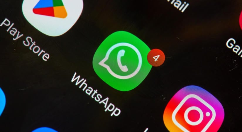 Rendőrségi botrány: a titkosítás feltörése nélkül olvasták az emberek WhatsApp-üzeneteit